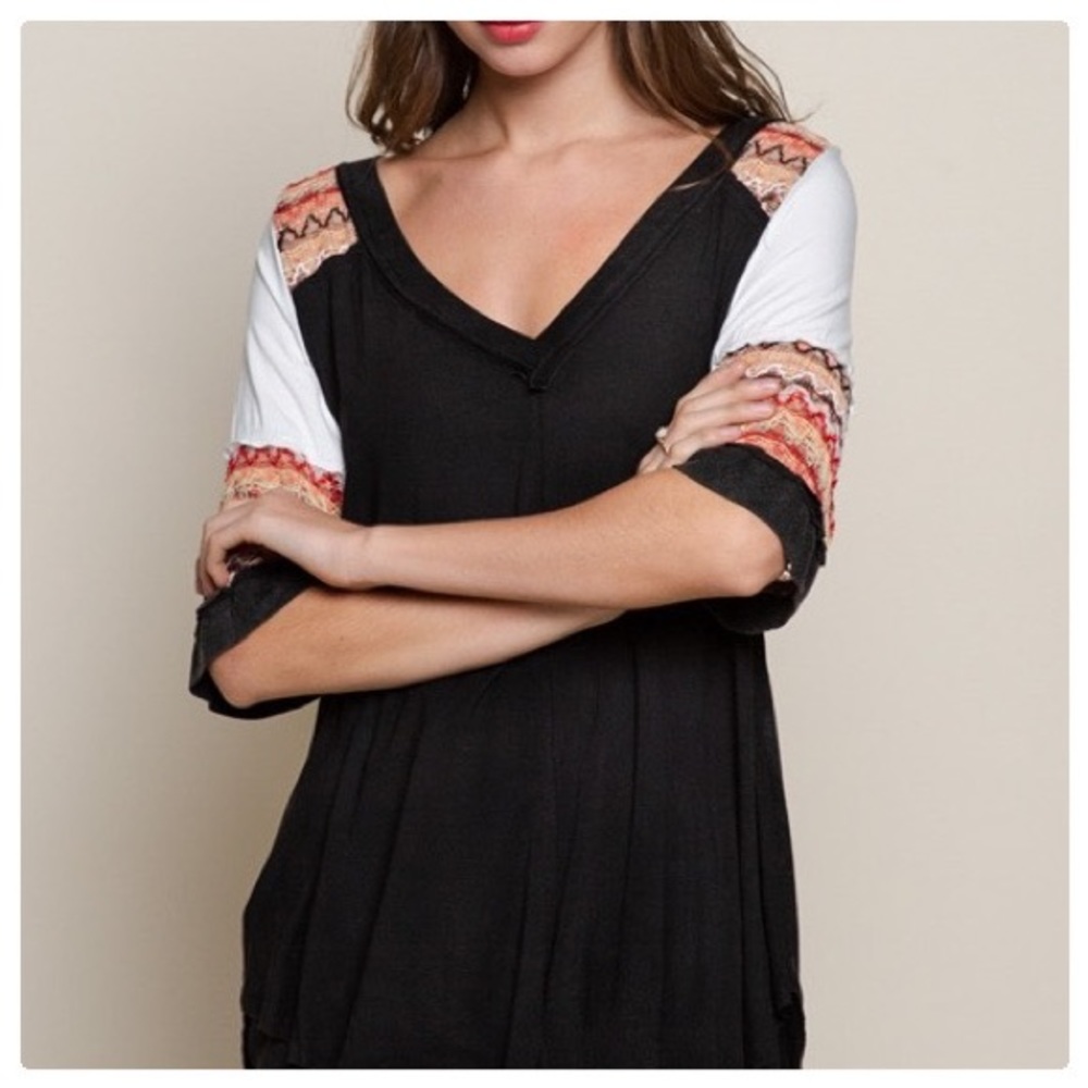 POL The "MISS-oni” Boho Knit Top - Picture 10 of 16